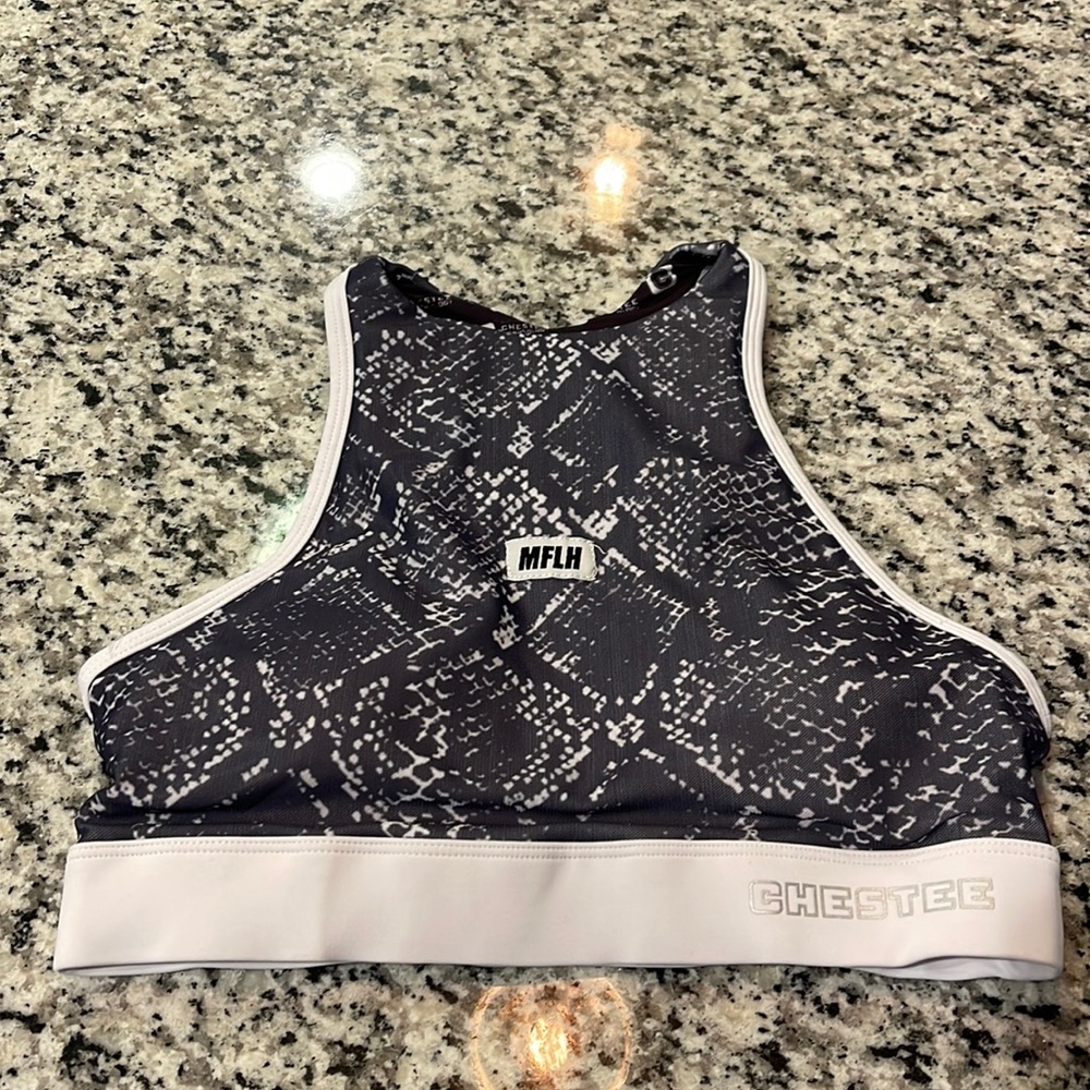 Chestee Sports Bra Gem